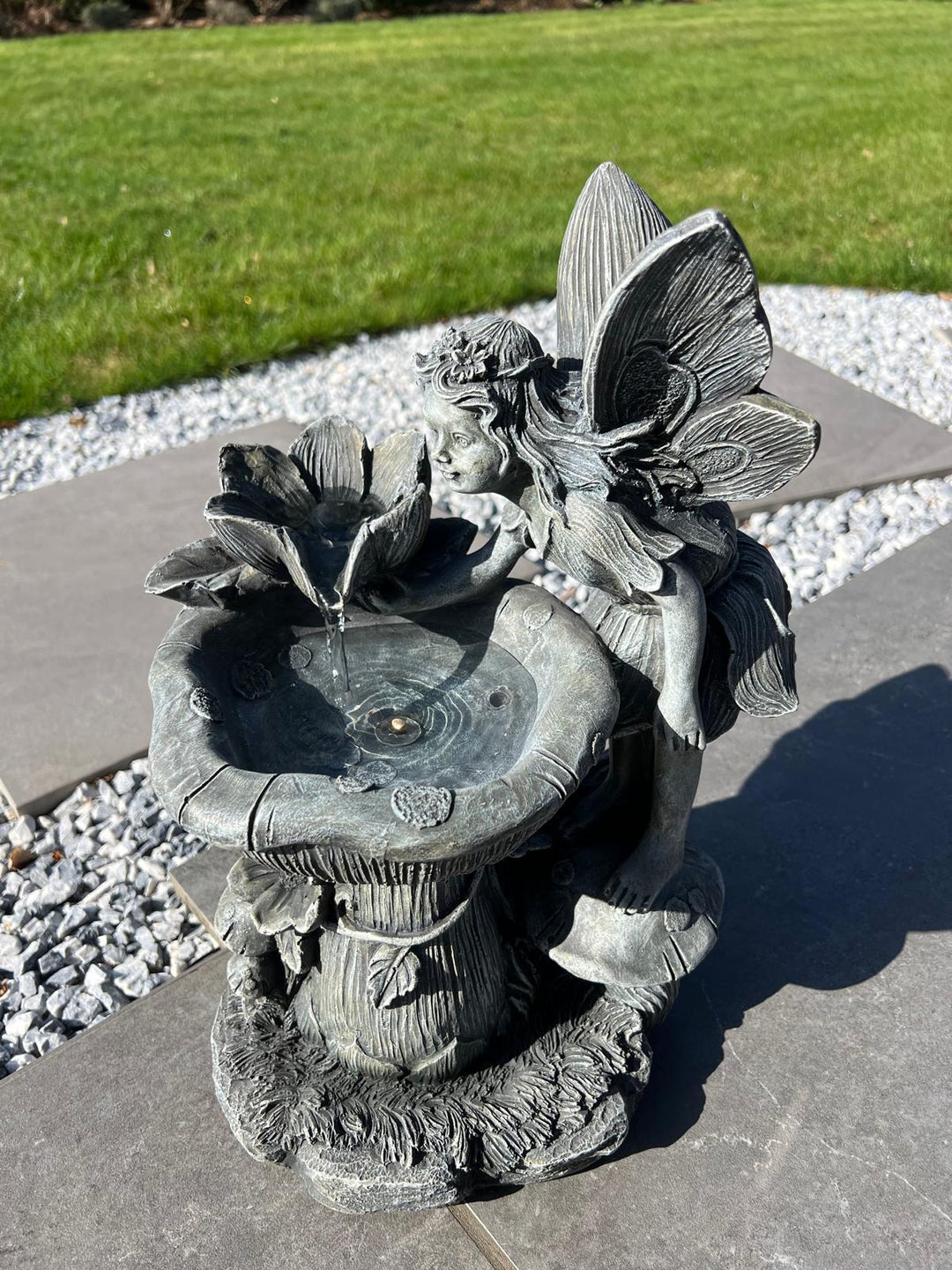 Solar-Powered Fairy and Water Lily Water Feature with LED – 30 × 23 × 43 cm