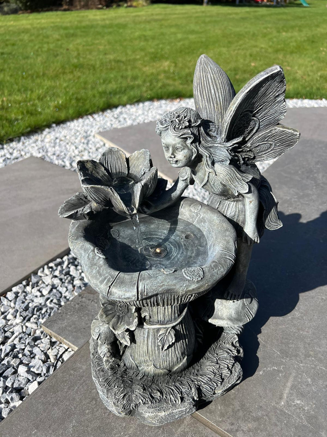 Solar-Powered Fairy and Water Lily Water Feature with LED – 30 × 23 × 43 cm